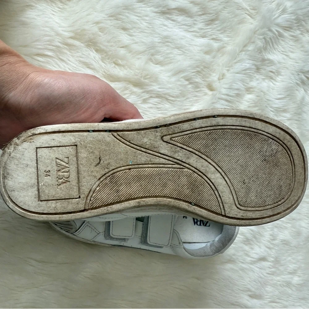 Zara Kids White‎ Velcro Sneakers size 34/ US kids 2.5